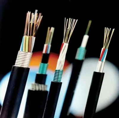Optisk kabel med 72 kärnor